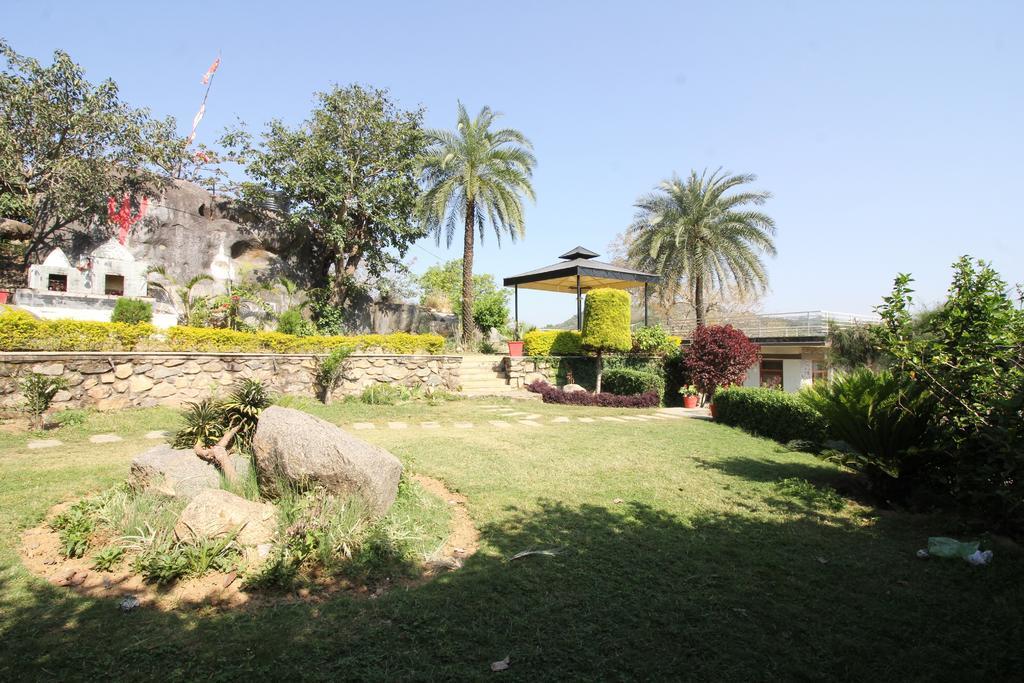 Richi Valley Mount Abu Hotel Exterior foto