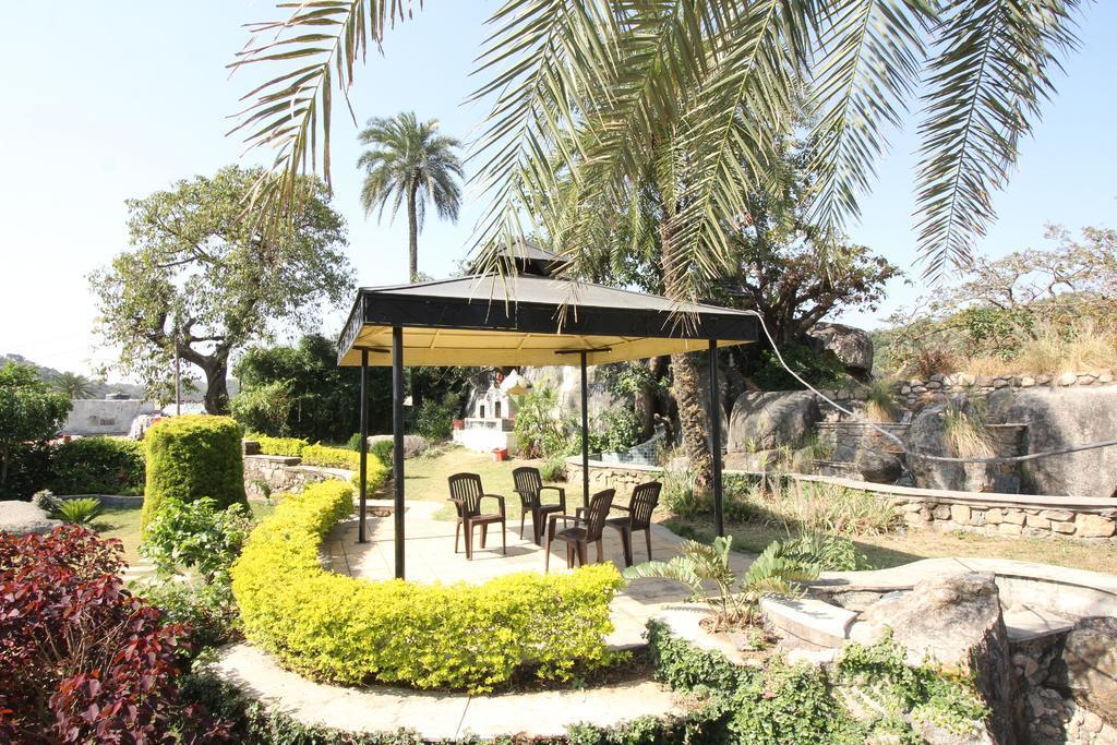 Richi Valley Mount Abu Hotel Exterior foto