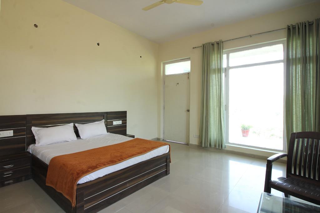 Richi Valley Mount Abu Hotel Exterior foto